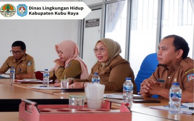 Rapat Staff PNS dan Non PNS Dinas Lingkungan Hidup Kabupaten Kubu Raya